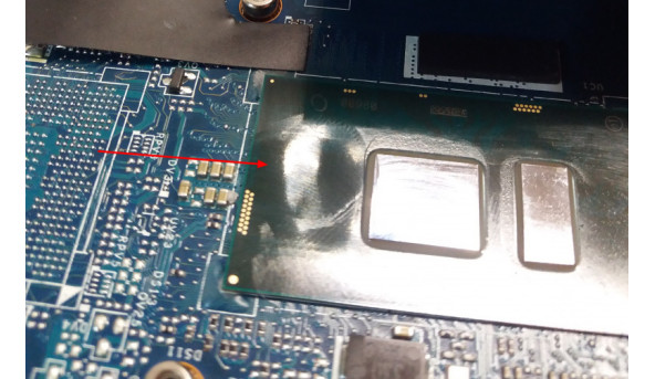 Материнська плата HP Pavilion 14-BF, 14-bf001nd, TM-03384-002, Б/В, Стартує, зображення не виводить. На текстоліті процесора вмятина, кристал цілий. Процесор: SR343, Intel Core i3-7100U, - 294473
