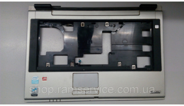 Середня частина корпуса для ноутбука Toshiba Satellite M50-252, б/в