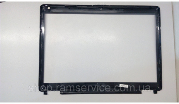 Рамка матрицы корпуса для ноутбука Toshiba Satellite A100-523, б / у - 294943