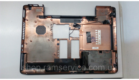 Нижня частина корпуса для ноутбука Toshiba Satellite A100-523, б/в - 294945