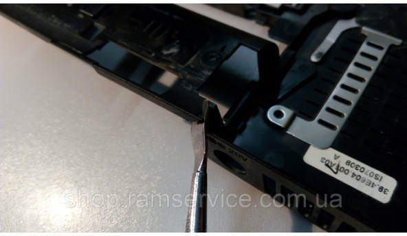 Нижня частина корпуса для ноутбука IBM Lenovo ThinkPad R60, 15", 39.4E604.003, б/в - 295032