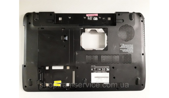 Нижняя часть корпуса для ноутбука Toshiba Satellite L670D, б / у