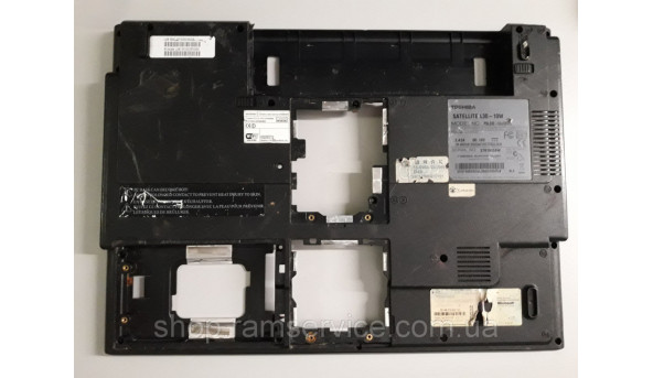 Нижня частина корпуса для ноутбука Toshiba Satellite L30, б/в