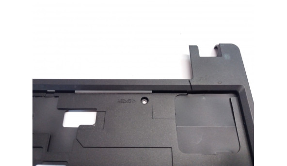 Середня частина корпуса для ноутбука Lenovo ThinkPad E130, E135, E145, 11.6", 04Y1208, Б/В. Пошкоджені 2 кріплення, трішини (фото) - 295425