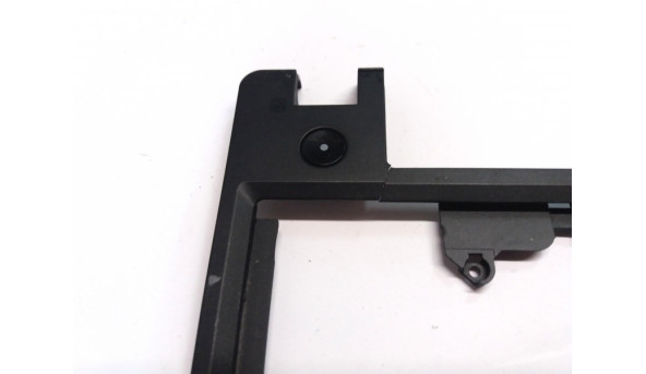 Середня частина корпуса для ноутбука Lenovo ThinkPad E130, E135, E145, 11.6", 04Y1208, Б/В. Пошкоджені 2 кріплення, трішини (фото) - 295425