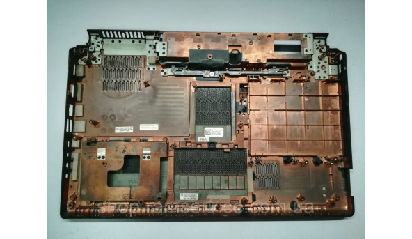 Нижня частина корпуса для ноутбука Dell Studio 1555, б/в - 295512