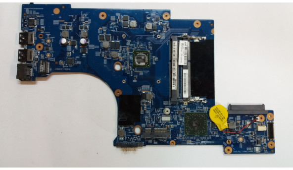 Материнська плата для ноутбука Lenovo ThinkPad E330, 48.4UH13.011. Нетестована, стан невідомий. Є сліди залиття, погнута.  Процесор: AMD E2-1800 EM1800GBB22GV