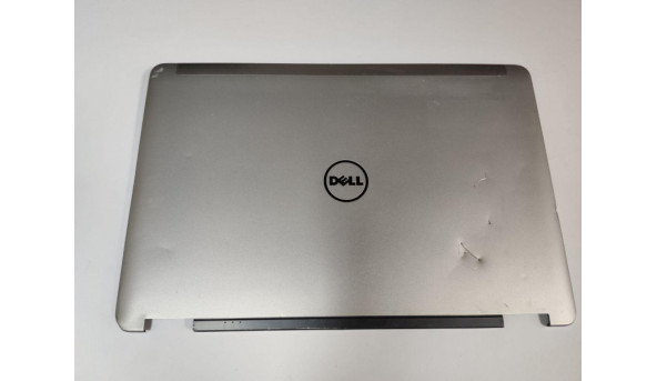 Кришка матриці корпуса для ноутбука Dell Latitude E6540, 15.6", AP0VI000301. Всі кріплення цілі.Є подряпини та потертості і вм'ятини.
