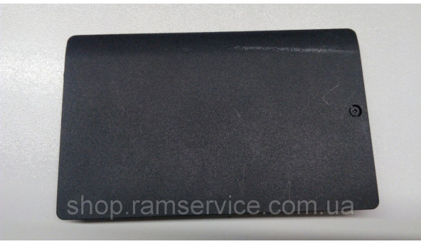 Сервисная крышка HDD для ноутбука Toshiba Satellite C670D, 13N0-Y4A0901, б / у