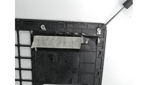 Средняя часть корпуса для ноутбука Asus R515M, б / у - 296136