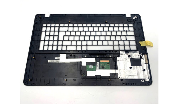 Средняя часть корпуса с тачпадом для ноутбука Asus R752M DZA13NB04I1 13NB04I1AP0801 04060-00580000 Б/У - 296276
