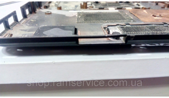 Нижня частина корпуса для ноутбука Lenovo IdeaPad U450p, б/в