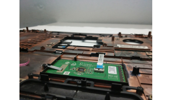 Середня частина корпуса для ноутбука Toshiba Satellite C660D-10P, AP0H0000300, б/в - 296541