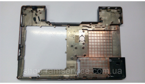 Нижня частина корпуса для ноутбука Medion MIM2240., б/в