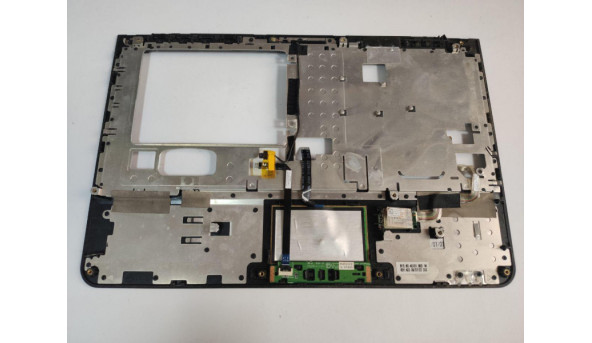 Середня чаcтина корпуса для ноутбука Lenovo IdeaPad S12, 12.1", 60.4CI01.003, Б/В. В хорошому стані, без пошкоджень. - 297437