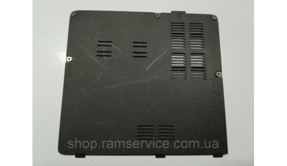 Сервисная крышка для ноутбука Toshiba Satellite L45, б / у