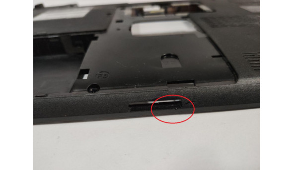 Нижняя часть корпуса для ноутбука Toshiba Satelite C660-220, б / у - 297817