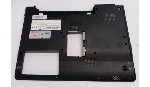 Нижня частина корпуса для ноутбука Packard Bell EasyNote MH36, 33PE2BCPB00, Б/В, всі кріплення цілі, подряпини, потертості.