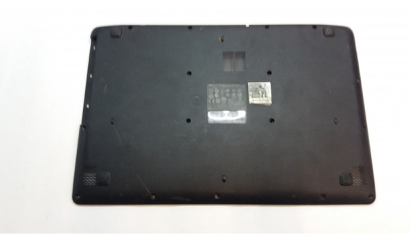 Нижня частина корпуса для ноутбука Packard Bell MS2397, 173569, Б/В, Має трішину зліва знизу, всі кріплення цілі.