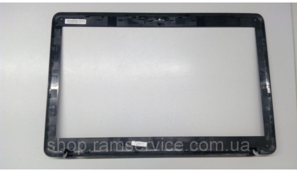 Рамка матриці корпуса для ноутбука Toshiba Satelite C660-220, б/в - 298099