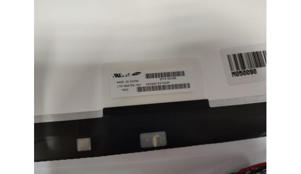 Матриця SAMSUNG, LTN156AT35-H01, 15.6'', LCD, HD 1366x768, 40-pin, Slim, б/в, Час від часу появляється горизонтальна полоска - 298285