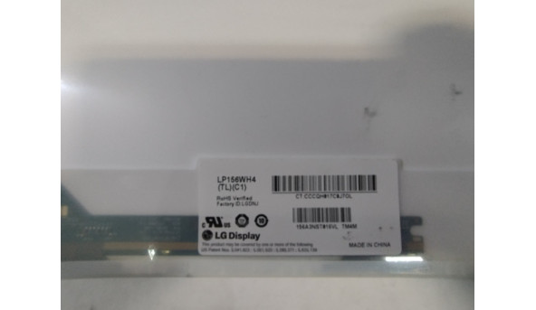 Матриця LG Display LP156WH4 (TL)(C1),15.6" LED, 40 pin, HD 1366x768, normal, б/в, має два засвіти та потертості від клавіатури (ФОТО) - 298595