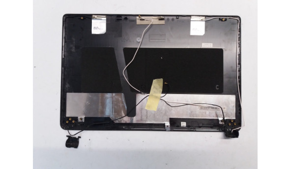 Кришка корпуса для ноутбука Acer Aspire E1-532G, E1-522G, E1-570G, E1-572G, Packard Bell EasyNote TE69HW, V5WT2, V5WE2, AP0VR000501, FA0VR000101, Б/В. Пошкоджена заглушка завіс (фото) - 298734