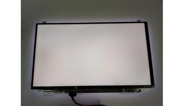 Матриця Innolux, N156HGE -LA1 Rev:C1, 15.6", 40-pin, LCD, Full HD 1920x1080, Slim, б/в, Є вертикальна полоса, на синьому фоні у лівому куті появляється засвіт, на всіх інших кольорах немає - 299044