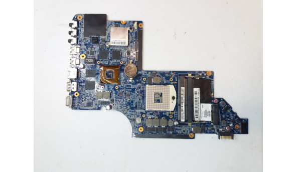 Материнська плата HP dv6-6000, PWA: HPMH-40GAB7400, PCB: HPMH-41-AB7400.  відео ATI 216-0810001 AMD Radeon HD6770  Працює, виводить зображення. непрацюють деякі клавіши, проблема в мультиконтролері, пропайка результату не дала.