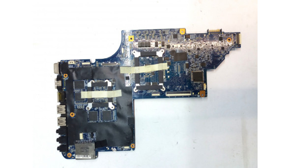 Материнська плата HP dv6-6000, PWA: HPMH-40GAB7400, PCB: HPMH-41-AB7400. відео ATI 216-0810001 AMD Radeon HD6770 Працює, виводить зображення. непрацюють деякі клавіши, проблема в мультиконтролері, пропайка результату не дала. - 299105