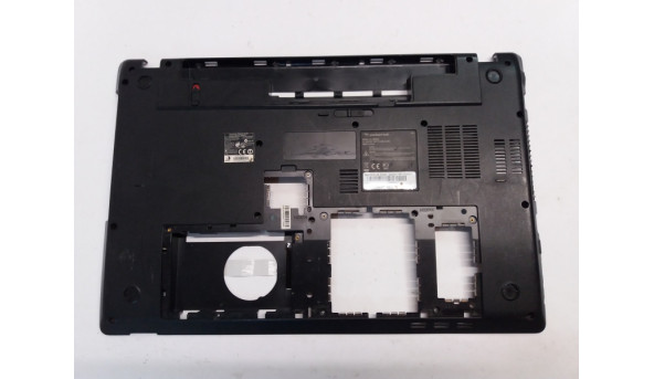 Нижня частина корпуса для ноутбука Packard Bell LM85, MS2290, 604HS0300, 48.4HP02.011, Б/В, пошкоджена решітка радіатора, CD привода (фото)