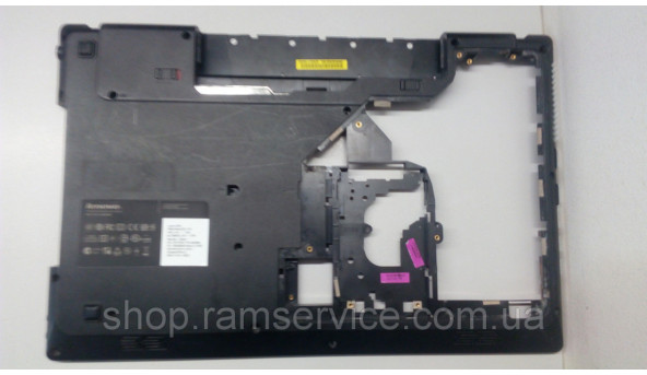 Нижня частина корпуса для ноутбука  Lenovo G780, б/в