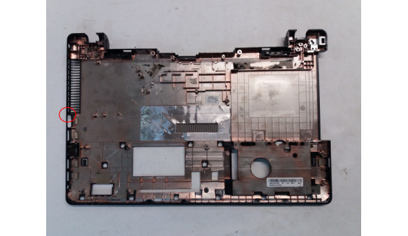 Нижня частина корпуса для ноутбука Asus X552, X550, K550, R510, 13N0-PEA0Z01, 13N0-PEA0Z02, 13NB00T1AP1501, 13NB00T1AP1501-1A, 13NB00T1AP1801, 13NB00T1AP1802, 13NB00T1AP1811, 90NB00T1-R7D000, 90NB00T1-R7D001, 90NB00T1-R7D002, 90NB00T1-R7D010, 90NB00T1-R7D