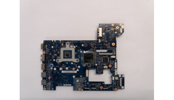 Материнська плата lenovo G580 N580 P580 P585.LA-7982P, Б/В, Стартує, не виводить зображення, пошкоджений SATA. - 299305