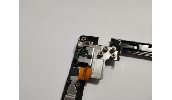 Середня частина корпуса для ноутбука Lenovo Thinkpad X240, 250, 12.5", AP0SX000C00, 04X5181, б/в. Продається з кнопкою включення, є маленька тріщинка - 299540