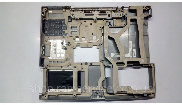 Нижня частина корпуса для ноутбука Dell Latitude D610, б/в