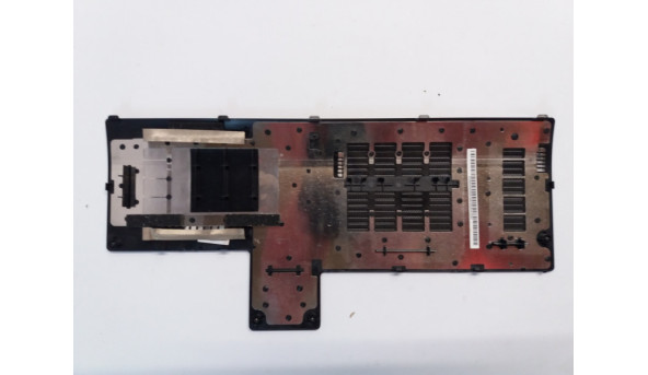 Сервисная крышка для ноутбука Acer Aspire 7551, 604HN03004, б / у. Сломан один замочек (фото). - 299729