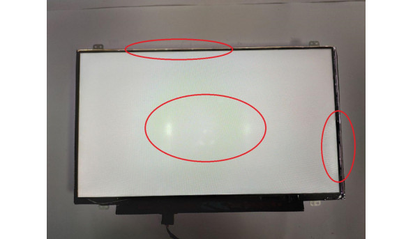 Матриця AU Optronics, B140XTN02.A, 14.0'', LCD, HD 1366x768, 30-pin, Slim, б/в, Є засвіти помітні на всіх кольорах (фото), та відсутня стрічка (фото), та подряпини і потертості від клавіатури - 299781
