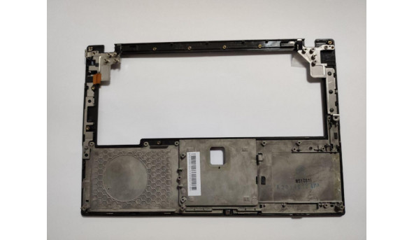 Середня частина корпуса для ноутбука Lenovo Thinkpad X240, 250, 12.5", AP0SX000C00, 04X5181, б/в. Кріплення цілі, є маленька тріщинка біля тачпаду та кнопки включення - 299837