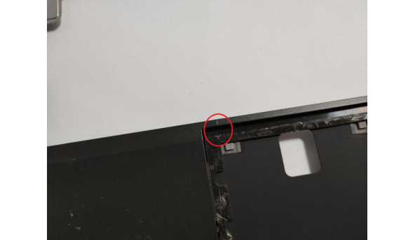 Середня частина корпуса для ноутбука Lenovo Thinkpad X240, 250, 12.5", AP0SX000C00, 04X5181, б/в. Кріплення цілі, є маленька тріщинка біля тачпаду та кнопки включення - 299837