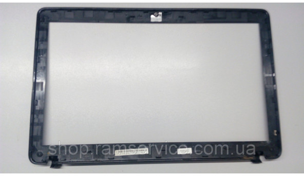 Рамка матрицы корпуса для ноутбука Acer Aspire E1-571, Packard Bell TE11, б / у - 300002