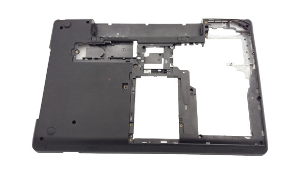 Нижня частина корпуса для ноутбука Lenovo ThinkPad E530 E535 15.6" AP0NV000L00 Б/В