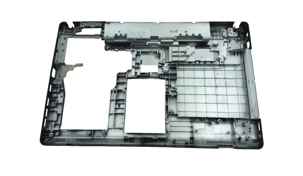 Нижня частина корпуса для ноутбука Lenovo ThinkPad E530 E535 15.6" AP0NV000L00 Б/В - 300251