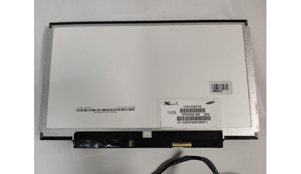 Матриця Samsung, LTN133AT16, 13.3, LED, HD 1366x768, 40 pin, Slim, б/в, Присутні подряпини, помітні на всіх кольорах - 300278