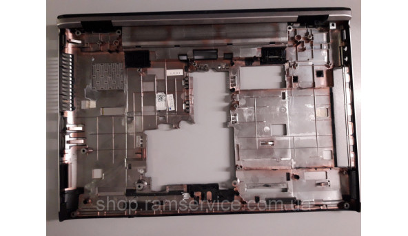 Нижняя часть корпуса для ноутбука Dell Vostro 3550, б / у - 300400