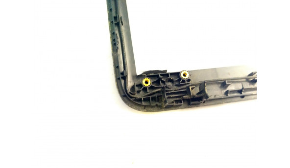 Кришка матриці корпуса для ноутбука HP Compaq Presario CQ58, CQ58-103sr, 686251-001.Всі кріплення цілі.Є подряпини та потертості.Має невелику вм'ятину та відламані кріплення(фото). - 300434