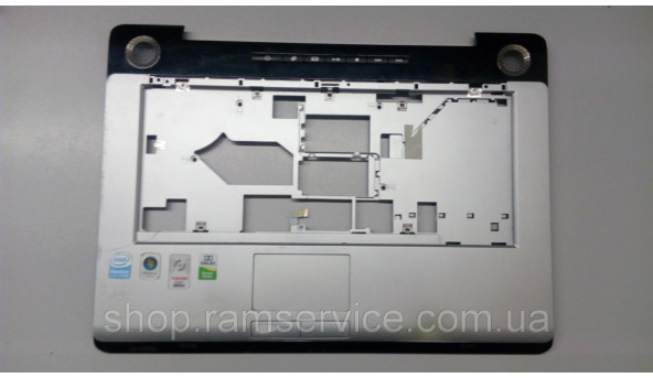Средняя часть корпуса для ноутбука Toshiba Satelite A200-1TJ, б / у