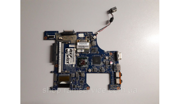 Материнська плата Toshiba NB520-112, PBU00 LA-6851P Rev:1A, б/в