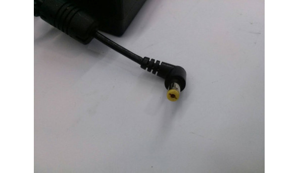 Блок живлення Acer PA-1600-02, 19V 3.16A 65W, б/в, оригінал - 300944