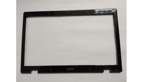 Рамка матриці для ноутбука для ноутбука MSI CX620 MX, 15.6", E2P-684B211-U22, 684B211U22A, б/в. Зламане одне кірплення (фото)